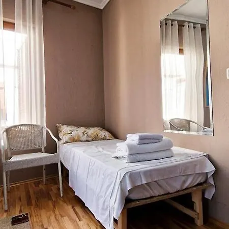Better & Better Hostel Korça